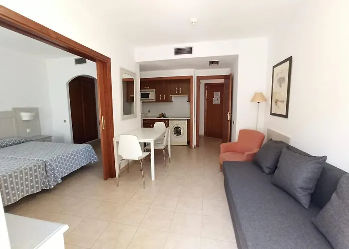 Jardines De Isla Canela, Segunda Planta